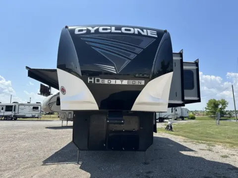Another view of 2022 Heartland Rv Cyclone 4007 for sale in Valley View, TX at Liberty Trail RV - Denton