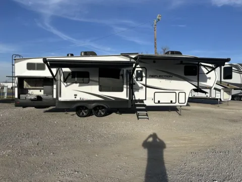 Another view of 2023 Grand Design Reflection 311BHS for sale in Valley View, TX at Liberty Trail RV - Denton