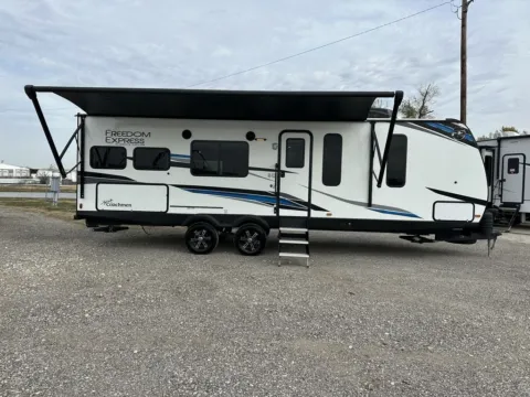 Another view of 2024 Coachmen Freedom Express 274RKS for sale in Valley View, TX at Liberty Trail RV - Denton