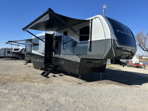 More photos of 2026 Keystone Impact 418 at Liberty Trail RV - Denton, TX