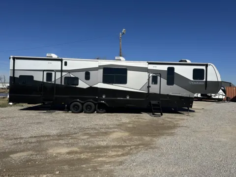 Black 2026 Keystone Impact 418 for sale in Valley View, TX