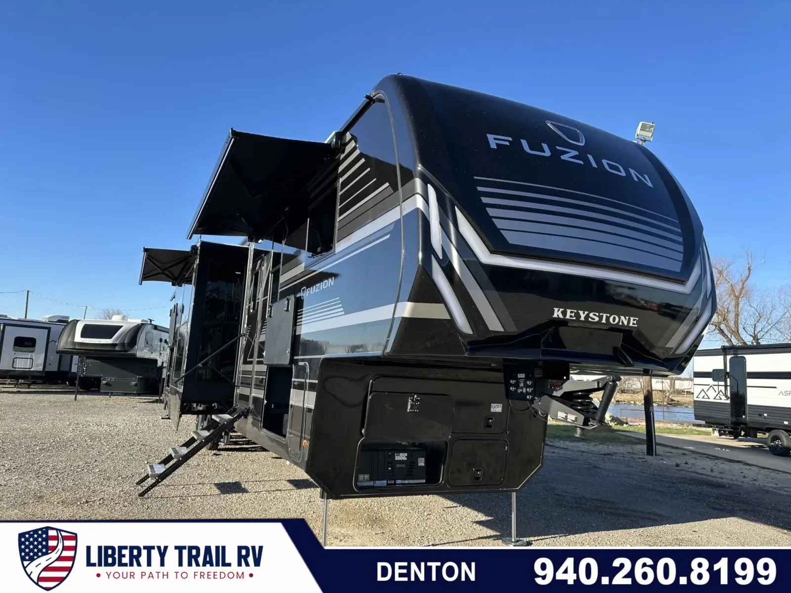 Black 2026 Keystone RV Fuzion 432 for sale in Valley View, TX