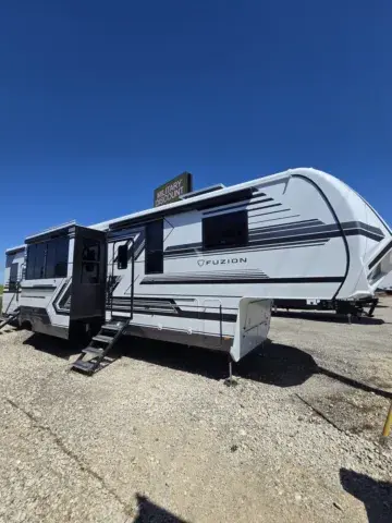 Photos of 2026 Keystone Fuzion 419 for sale in Valley View, TX at Liberty Trail RV - Denton