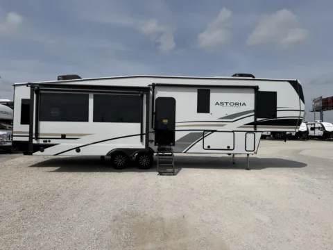 Photos of 2026 Dutchmen Astoria 3173RLP for sale in Valley View, TX at Liberty Trail RV - Denton
