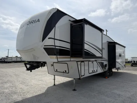 More photos of 2026 Dutchmen Astoria 3173RLP at Liberty Trail RV - Denton, TX