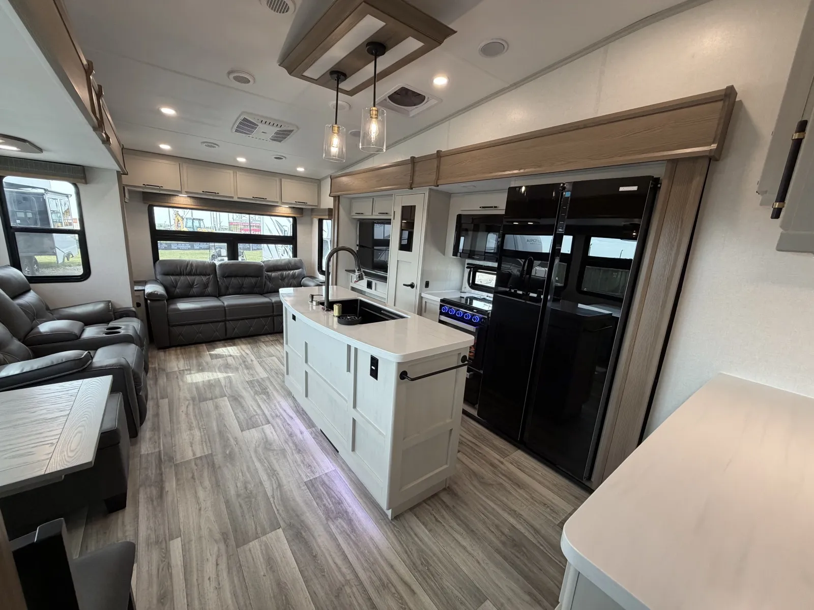 Gray 2026 Dutchmen Astoria 3173RLP for sale in Valley View, TX