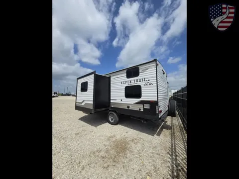 More photos of 2020 Dutchmen Aspen Trail 1980BHS at Liberty Trail RV - Denton, TX