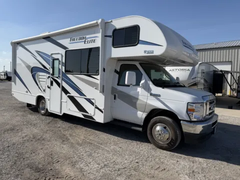 Unknown 2021 Thor Motor Coach Freedom Elite 26HE for sale in Valley View, TX