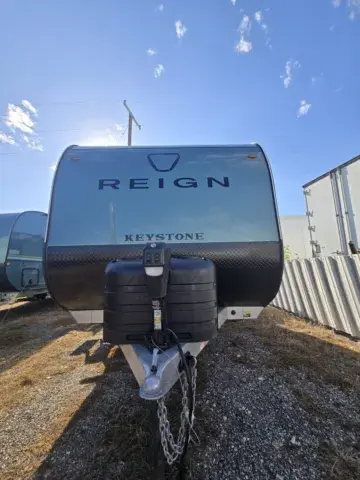 Photos of 2026 Keystone Reign 13RK for sale in Valley View, TX at Liberty Trail RV - Denton