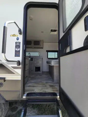 More photos of 2022 Dutchmen Kodiak 201QB at Liberty Trail RV - Denton, TX