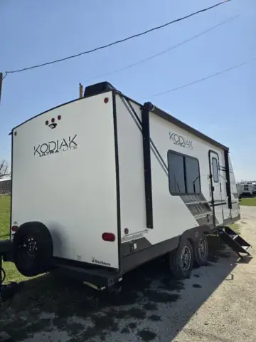 Another view of 2022 Dutchmen Kodiak 201QB for sale in Valley View, TX at Liberty Trail RV - Denton
