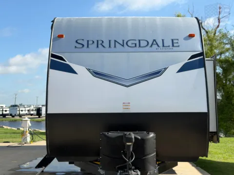 Photos of 2022 Keystone RV Springdale 298BH for sale in Valley View, TX at Liberty Trail RV - Denton