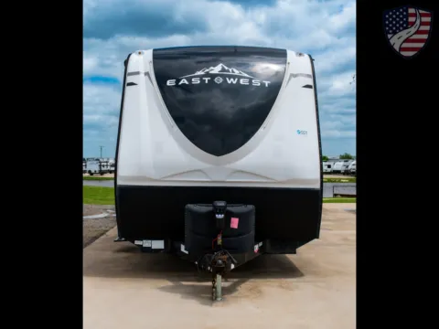 Photos of 2021 East To West Alta 2350RK for sale in Valley View, TX at Liberty Trail RV - Denton