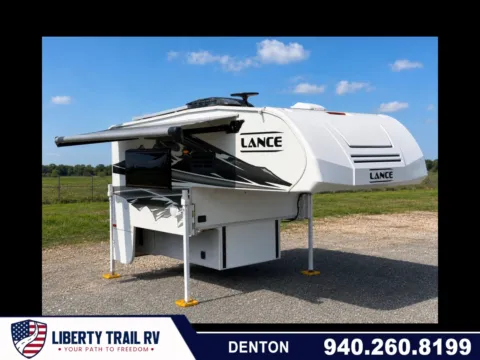 Unknown 2023 Lance Camper 650 for sale in Valley View, TX
