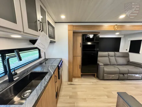 More photos of 2027 Keystone RV Passport 2450RK at Liberty Trail RV - Denton, TX