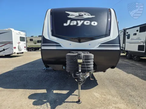 Photos of 2025 Jayco Jay Feather 27BH for sale in Valley View, TX at Liberty Trail RV - Denton