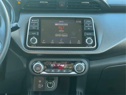 More photos of 2020 Nissan Kicks SV at Northside Auto Sales, SC