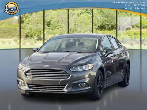 Gray 2016 Ford Fusion SE for sale in Greer, SC