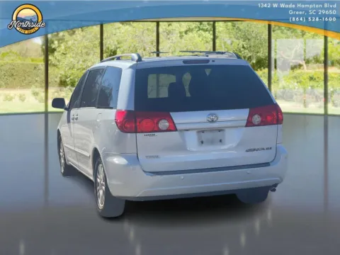 More photos of 2010 Toyota Sienna XLE at Northside Auto Sales, SC