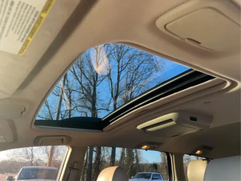 More photos of 2010 Toyota Sienna XLE at Northside Auto Sales, SC