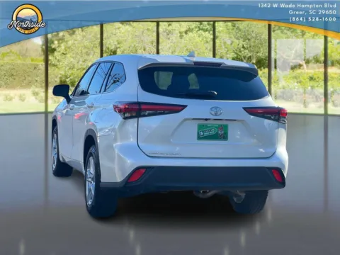 More photos of 2021 Toyota Highlander L at Northside Auto Sales, SC