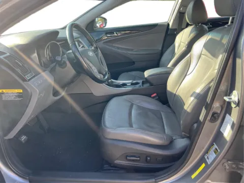 More photos of 2014 Hyundai Sonata Limited at Northside Auto Sales, SC