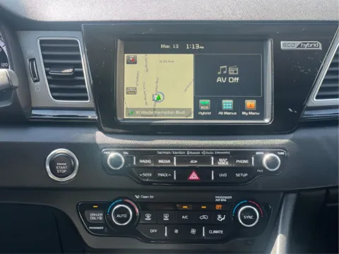 More photos of 2018 Kia Niro EX at Northside Auto Sales, SC