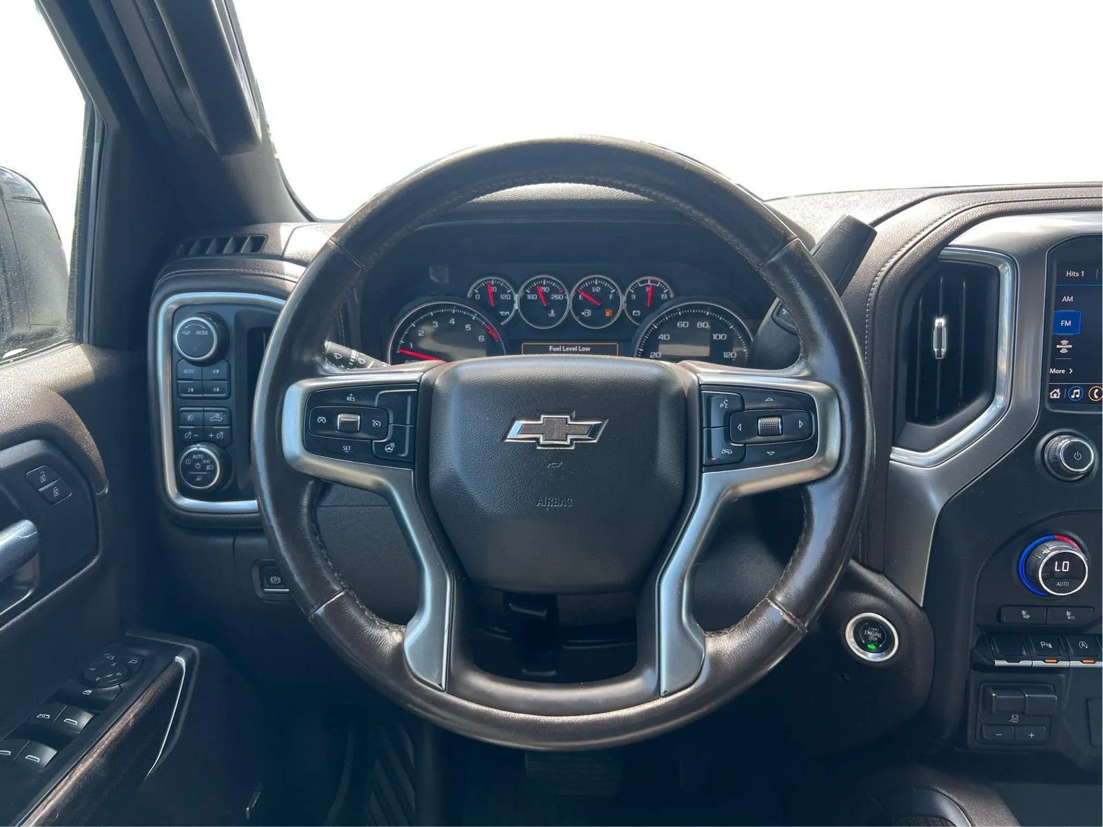 2021 Chevrolet Silverado 1500 RST - Photo 17