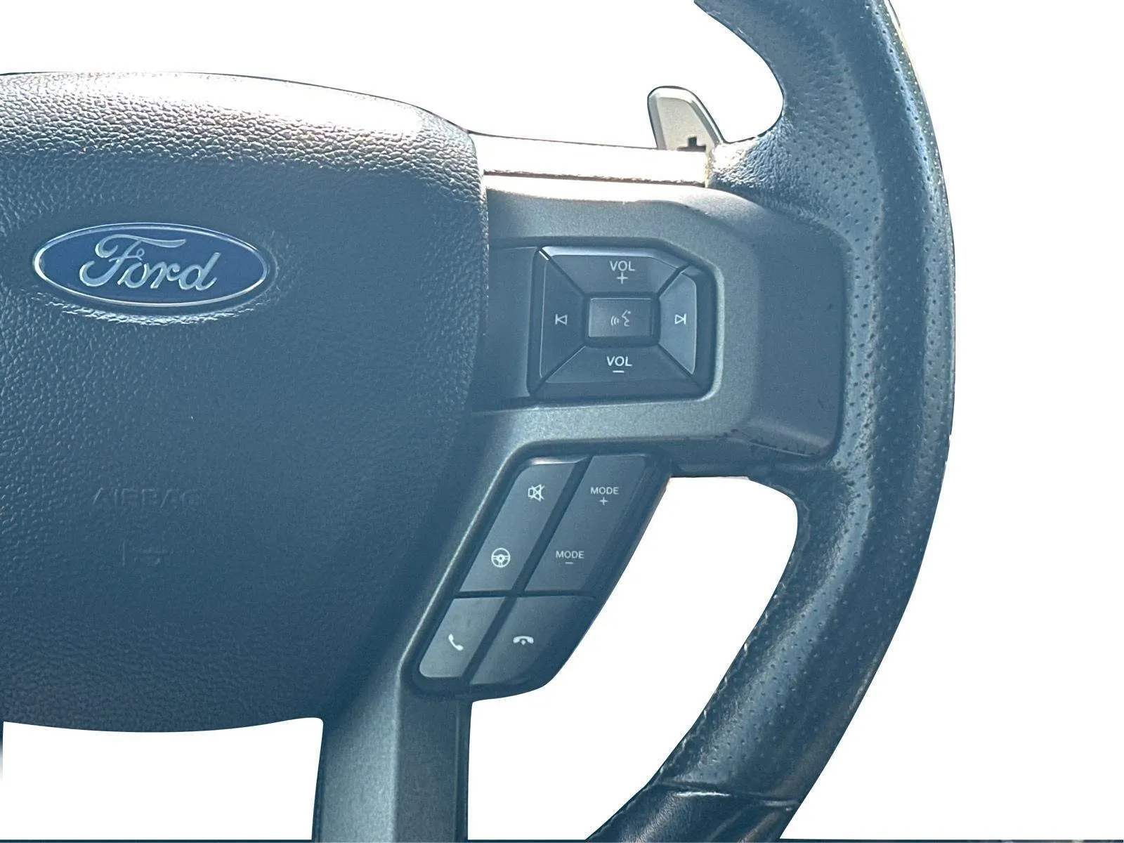 2019 Ford F-150 Raptor - Photo 18