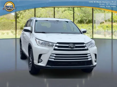 More photos of 2019 Toyota Highlander XLE at Northside Auto Sales, SC