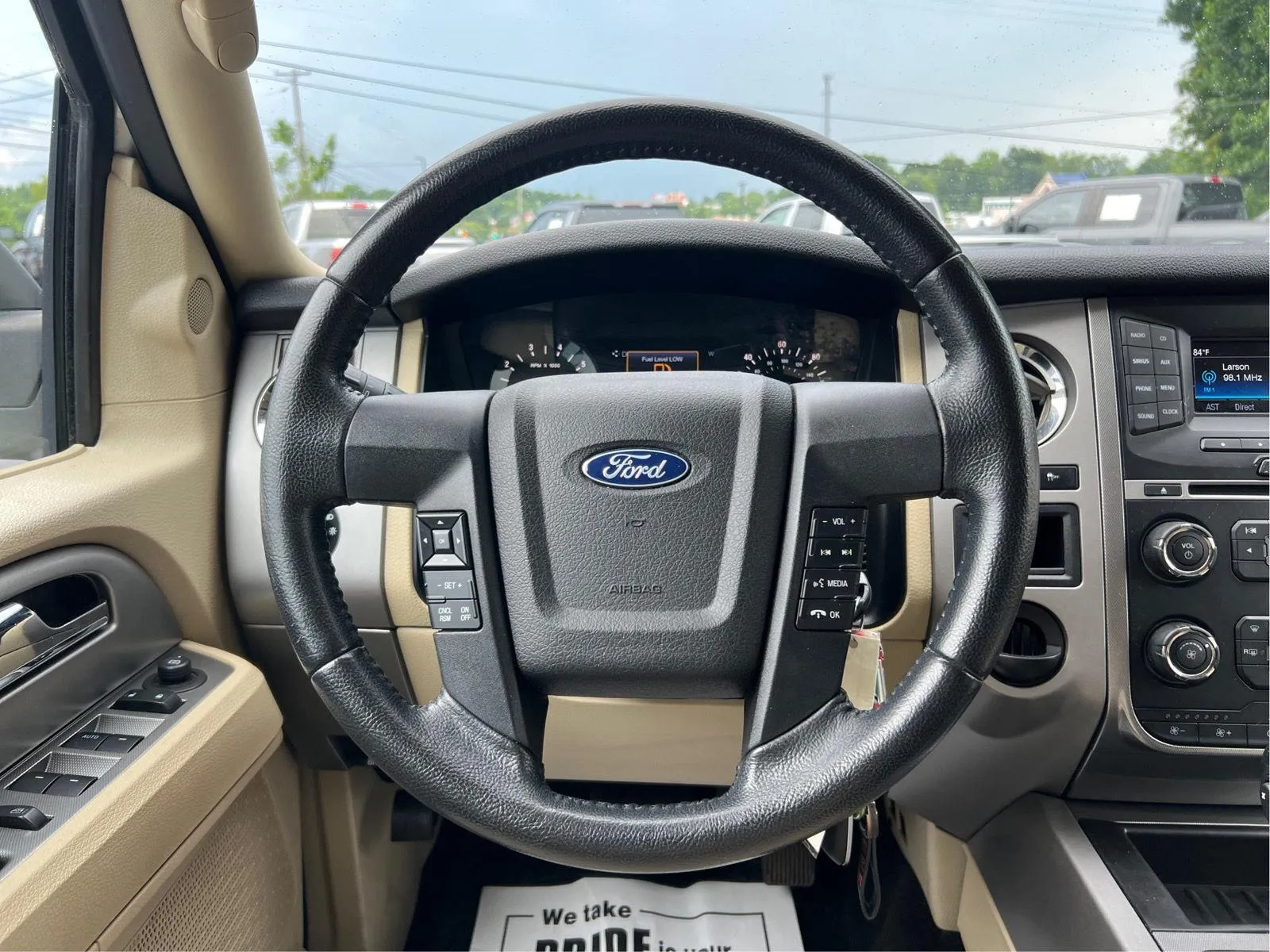 2017 Ford Expedition XLT - Photo 15