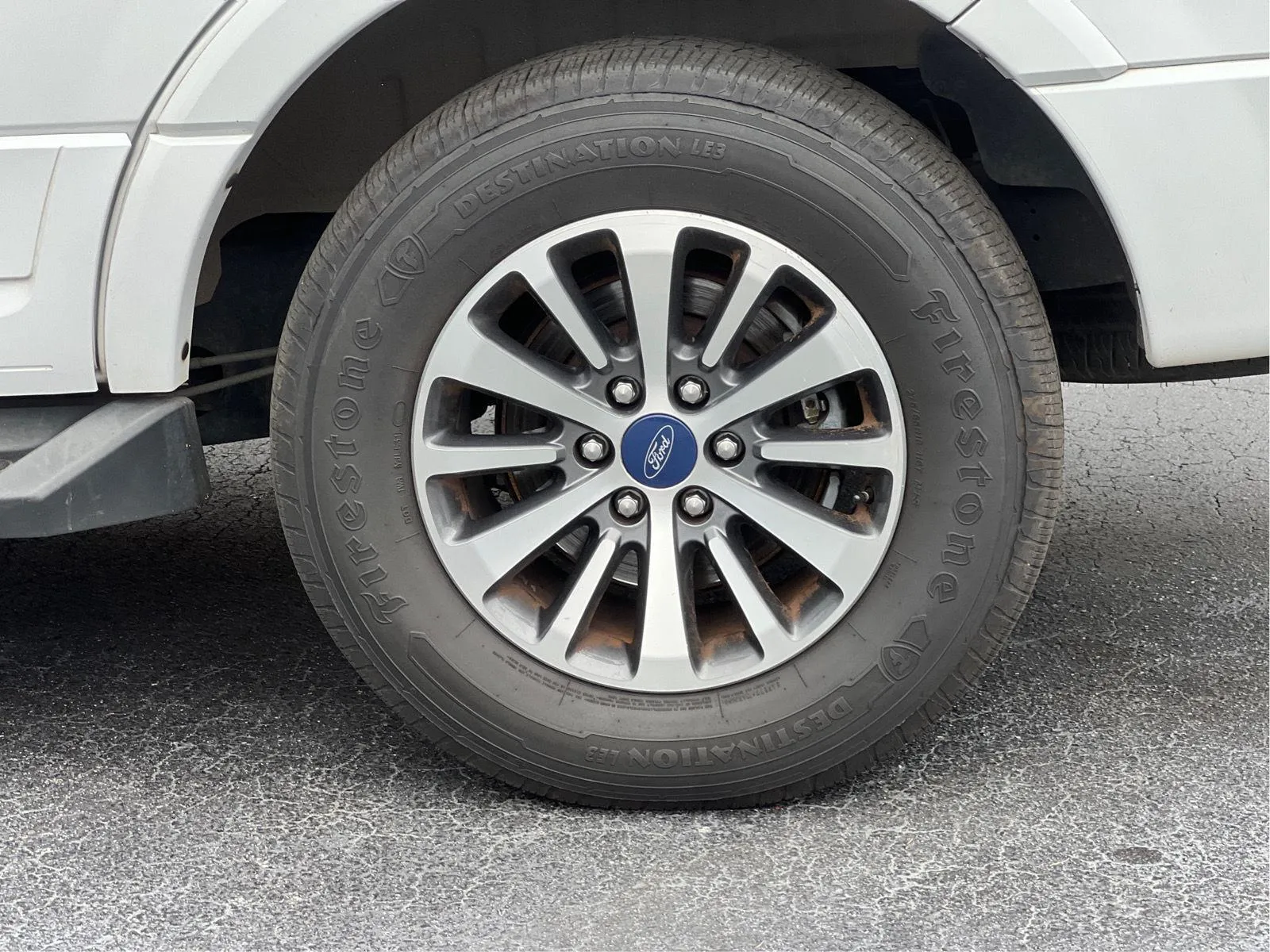 2017 Ford Expedition XLT - Photo 26