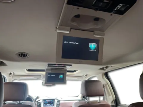 More photos of 2018 Chevrolet Suburban Premier at Northside Auto Sales, SC