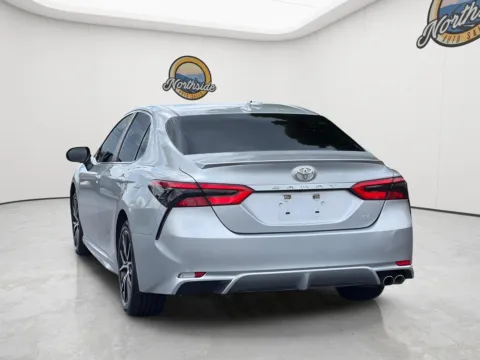 More photos of 2021 Toyota Camry SE at Northside Auto Sales, SC