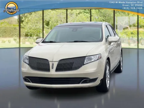 White 2016 Lincoln MKT EcoBoost for sale in Greer, SC