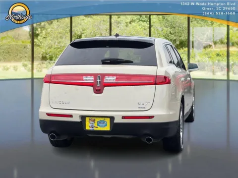 More photos of 2016 Lincoln MKT EcoBoost at Northside Auto Sales, SC