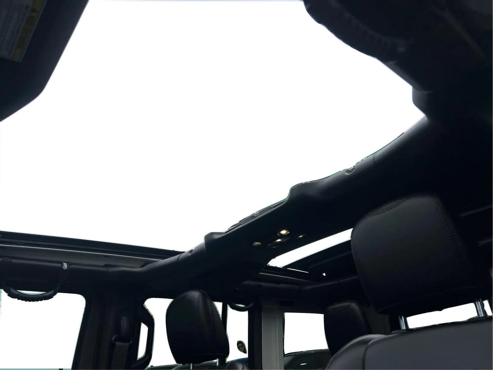 2020 Jeep Wrangler Unlimited Sahara - Photo 7