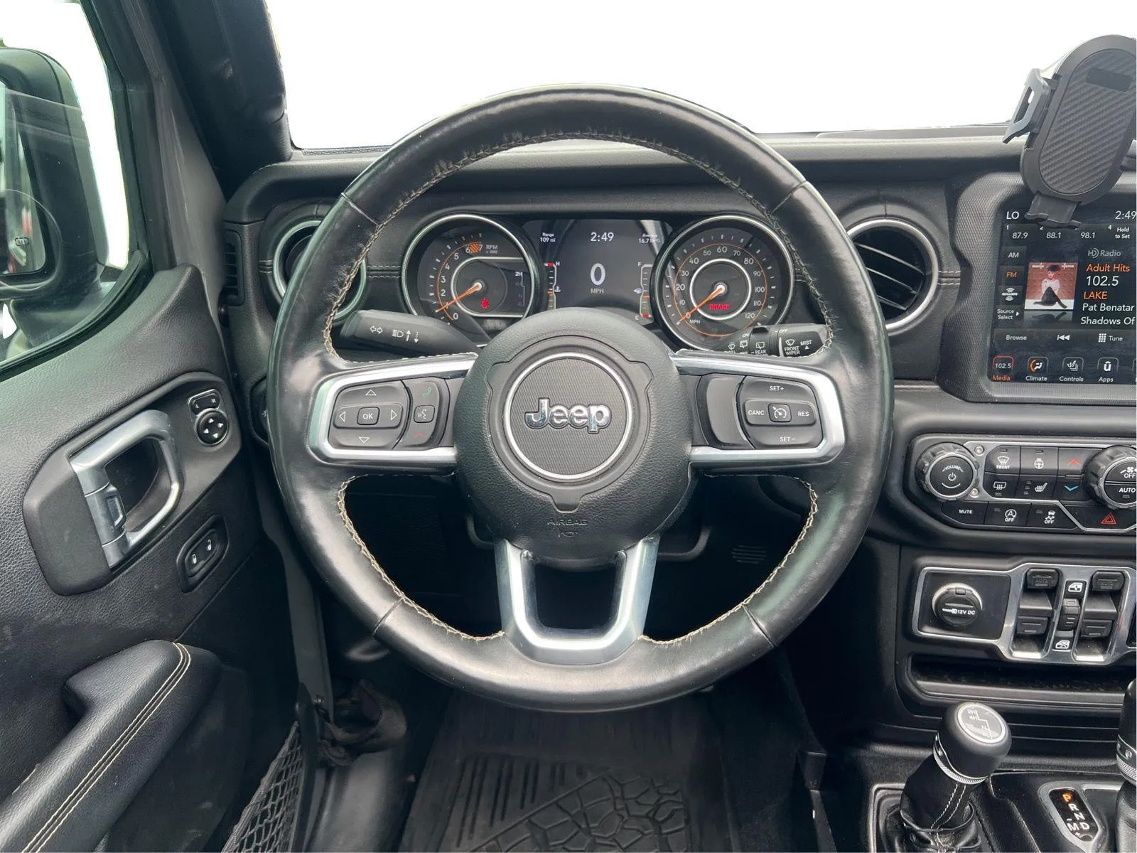 2020 Jeep Wrangler Unlimited Sahara - Photo 17