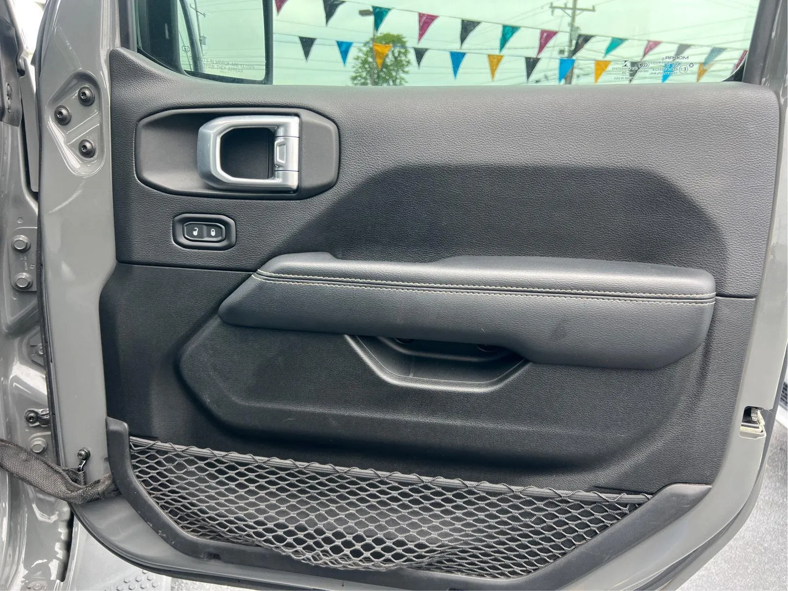 2020 Jeep Wrangler Unlimited Sahara - Photo 19