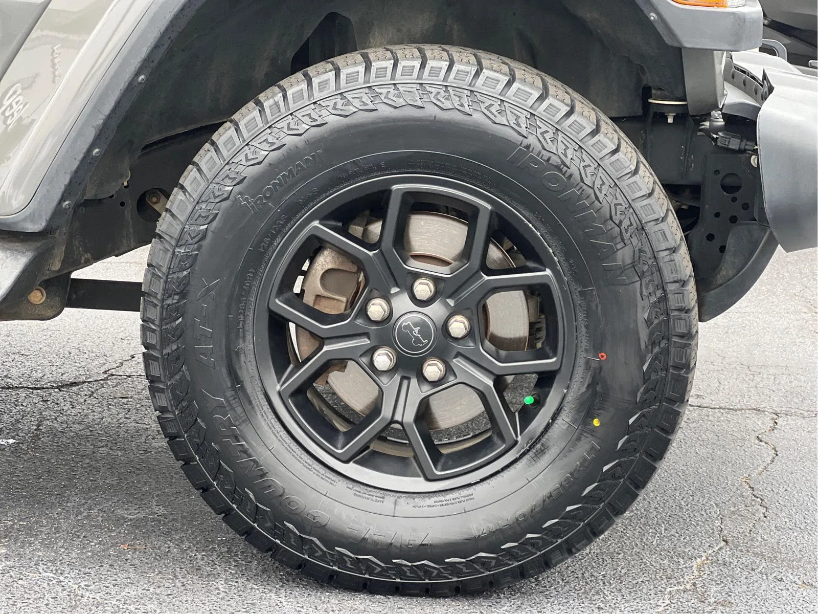 2020 Jeep Wrangler Unlimited Sahara - Photo 28