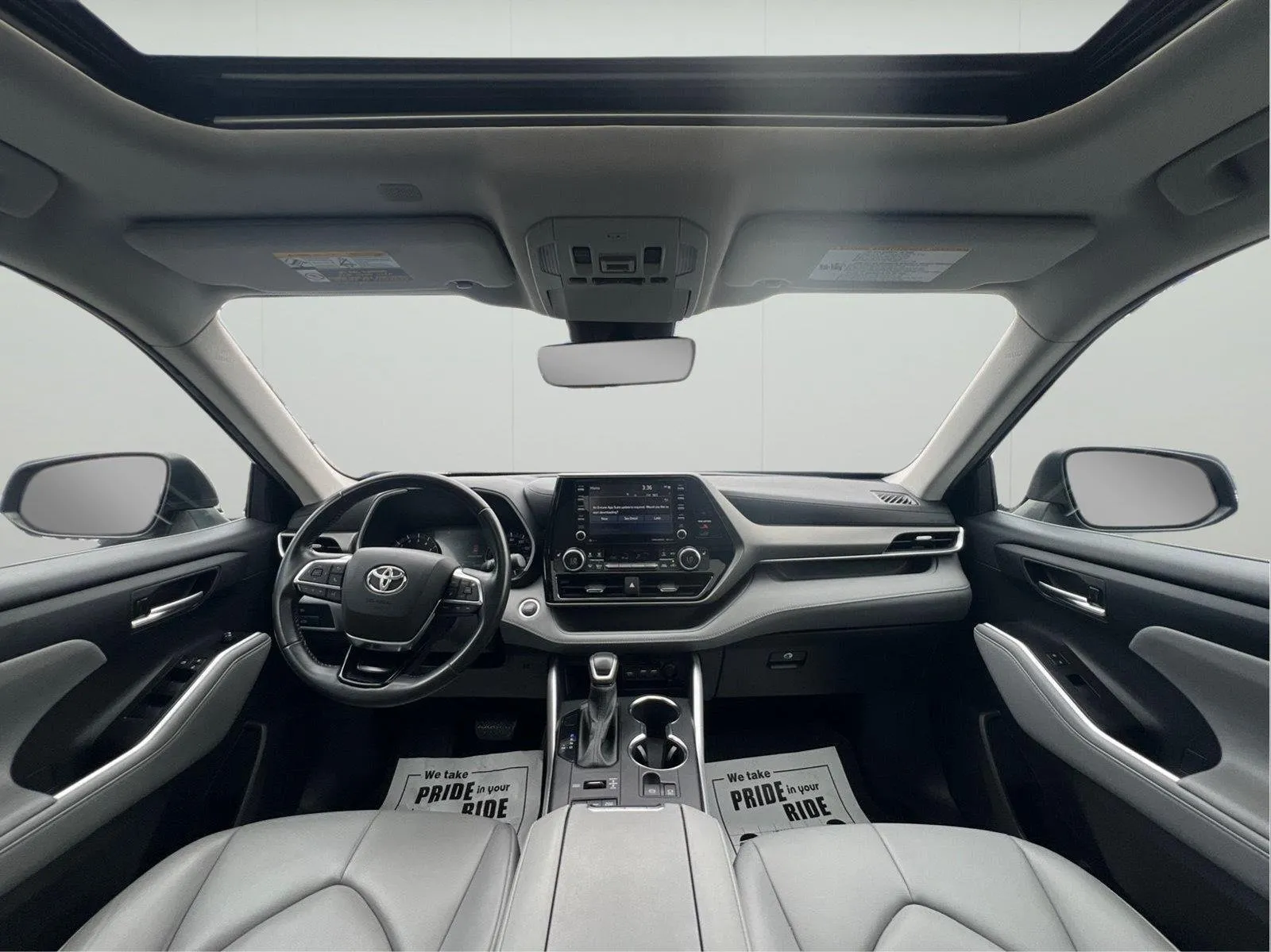 2021 Toyota Highlander XLE - Photo 6