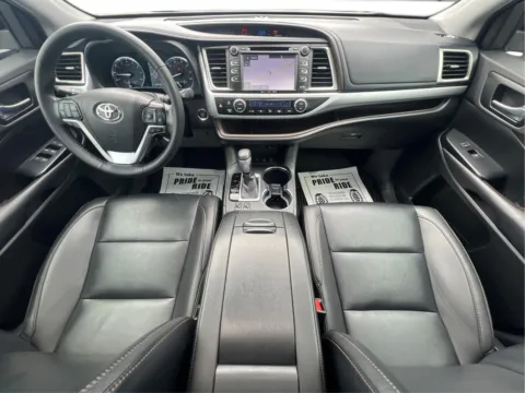 Photos of 2019 Toyota Highlander XLE for sale in Greer, SC at Northside Auto Sales