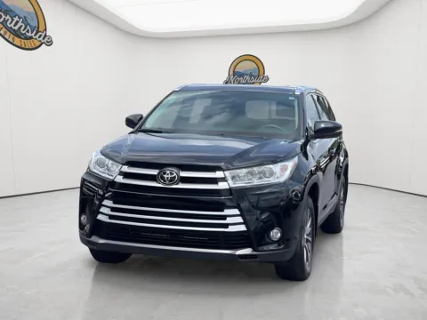 Black 2019 Toyota Highlander XLE for sale in Greer, SC