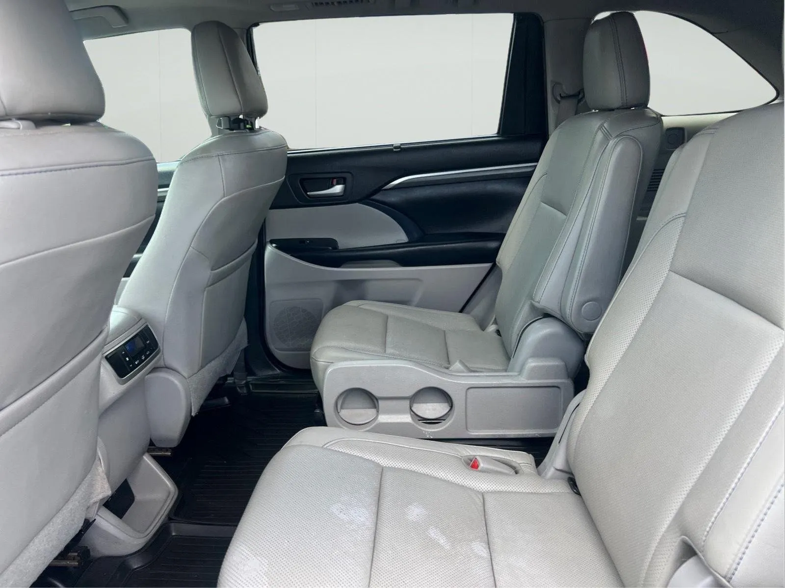 2019 Toyota Highlander Limited - Photo 11