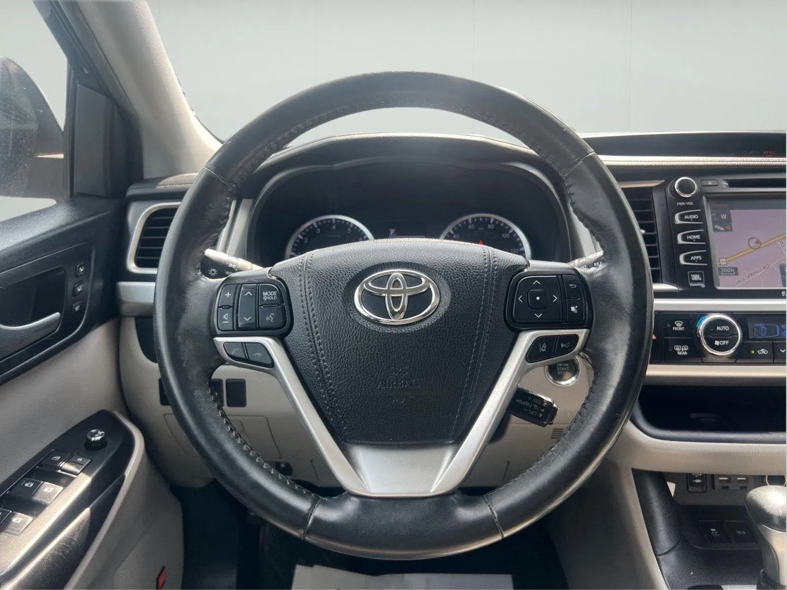 2019 Toyota Highlander Limited - Photo 19