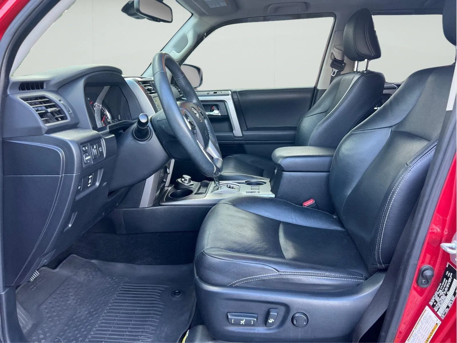 2020 Toyota 4Runner Limited - Photo 10