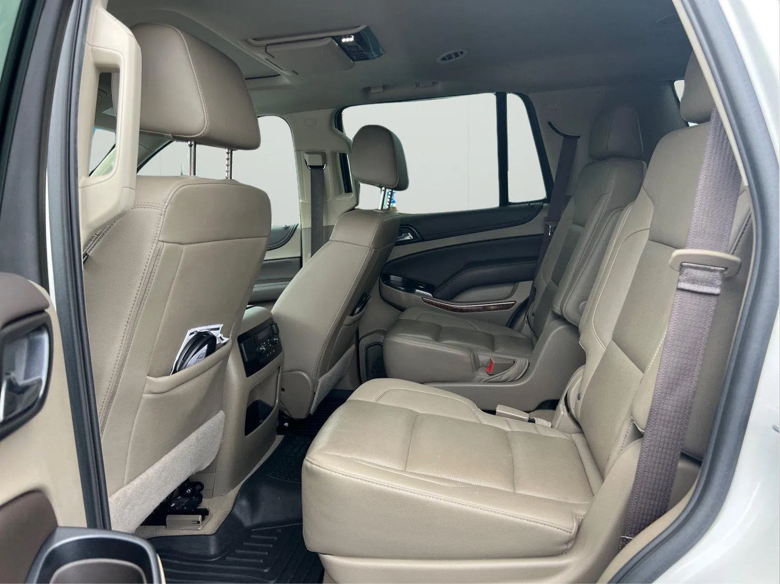 2020 Chevrolet Tahoe Premier - Photo 11