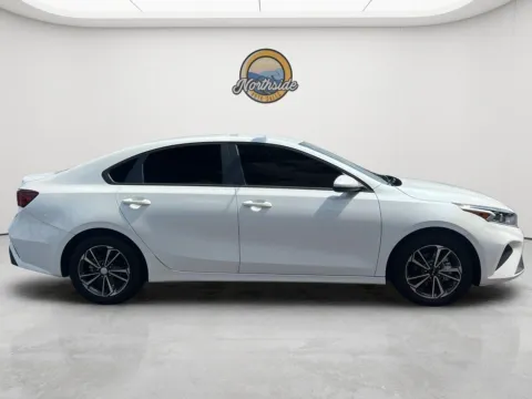 More photos of 2023 Kia Forte LXS at Northside Auto Sales, SC