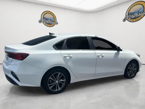 More photos of 2023 Kia Forte LXS at Northside Auto Sales, SC