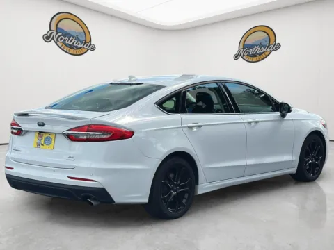 More photos of 2019 Ford Fusion SE at Northside Auto Sales, SC